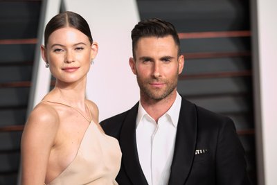 Adamas Levine'as ir Behati Prinsloo