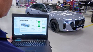 BMW pradėjo testuoti naują technologiją, kuri leis elektromobiliu nuvažiuoti gerokai daugiau: kas tai? 