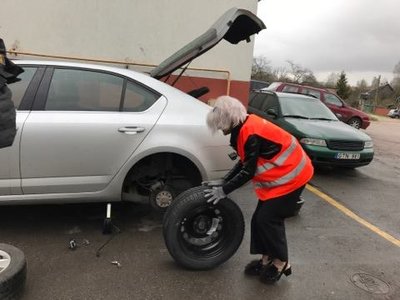 Vizažistė ir stilistė Toma Kisieliūtė nepabūgo rato iššūkio