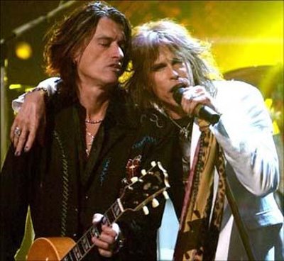 Joe Perry ir Stevenas Tyleris