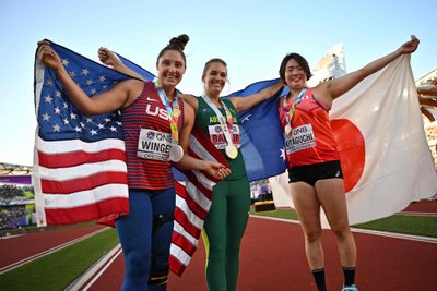 Kara Winger, Kelsey-Lee Barber, Haruka Kitaguchi