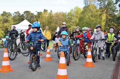 Edukacinių renginių ciklas – „Dviratynės“