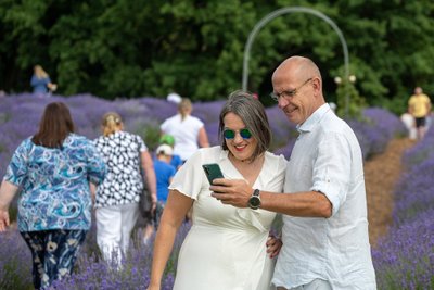 Levandų grožio užburti svečiai kasmet sugrįžta į festivalį atokiame Dzūkijos kaimelyje