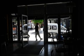 Ispanijoje ir Portugalijoje – milijonai žmonių be elektros: skelbiama, kad sutrikimas susijęs su „retu atmosferos reiškiniu“