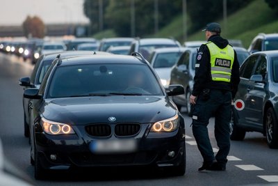 Policijos reidas