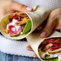 Sveikesnis naminis kebabas lengvai ir paprastai – labai geras skonis vos per 20 minučių