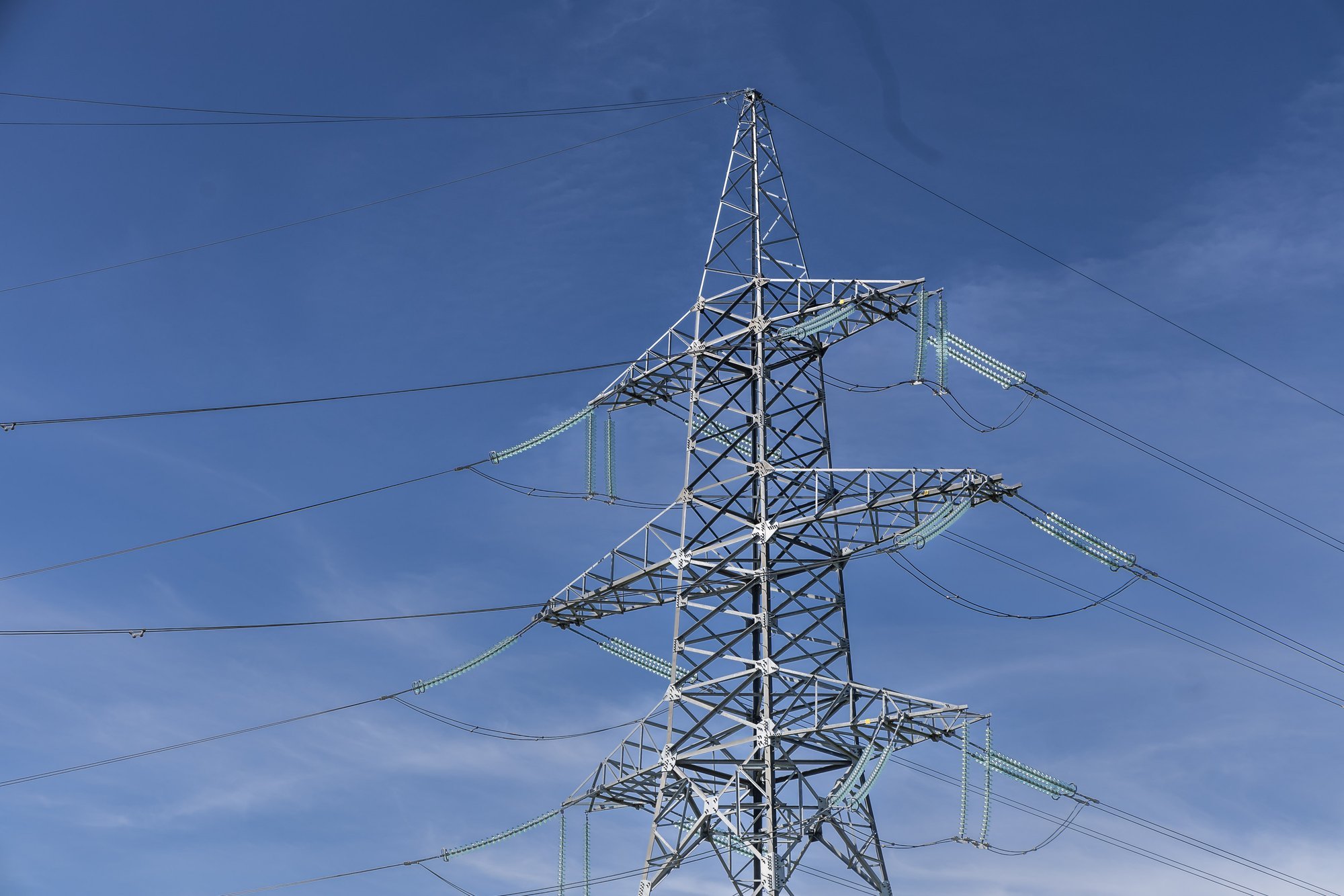Lithuania's Electricity Price Stable Amid Surge in Solar Power