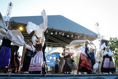 Folkloro festivalis "Parbėg laivelis"