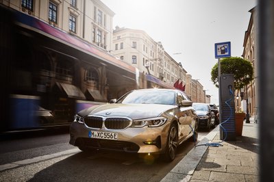 BMW elektrifikuoti modeliai