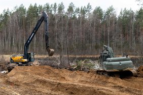 Gelbėjimo operacijos Pabradėje vadas: kur konkrečiai yra nuskendęs šarvuotis – nežinome