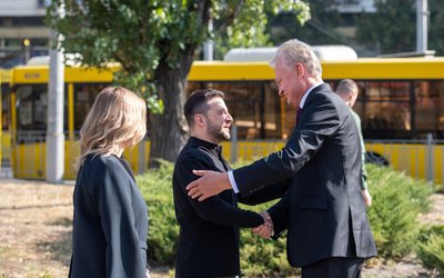 Президент Г. Науседа прибыл в Киев