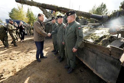 M. Blaszczakas su lenkų kariais