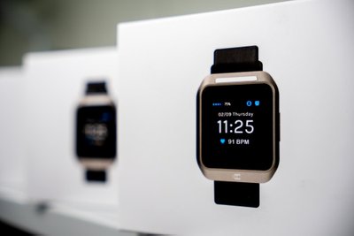 TeltoHeart medical multifunctional smart bracelet