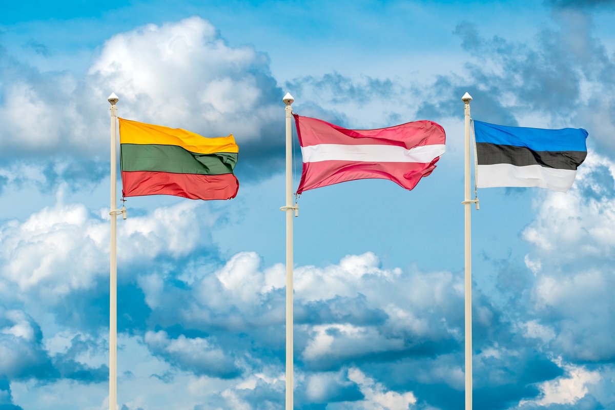 Presidents of Lithuania, Latvia and Estonia issue joint statement on 20th anniversary of membership of Baltic States in EU