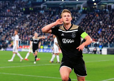 Matthijs de Ligt, "Ajax"