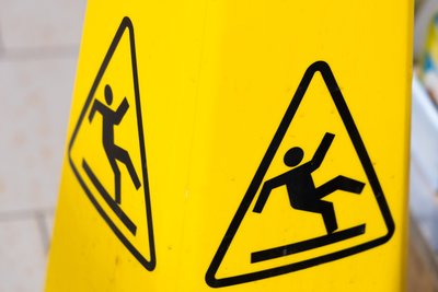 Slidūs šaligatviai