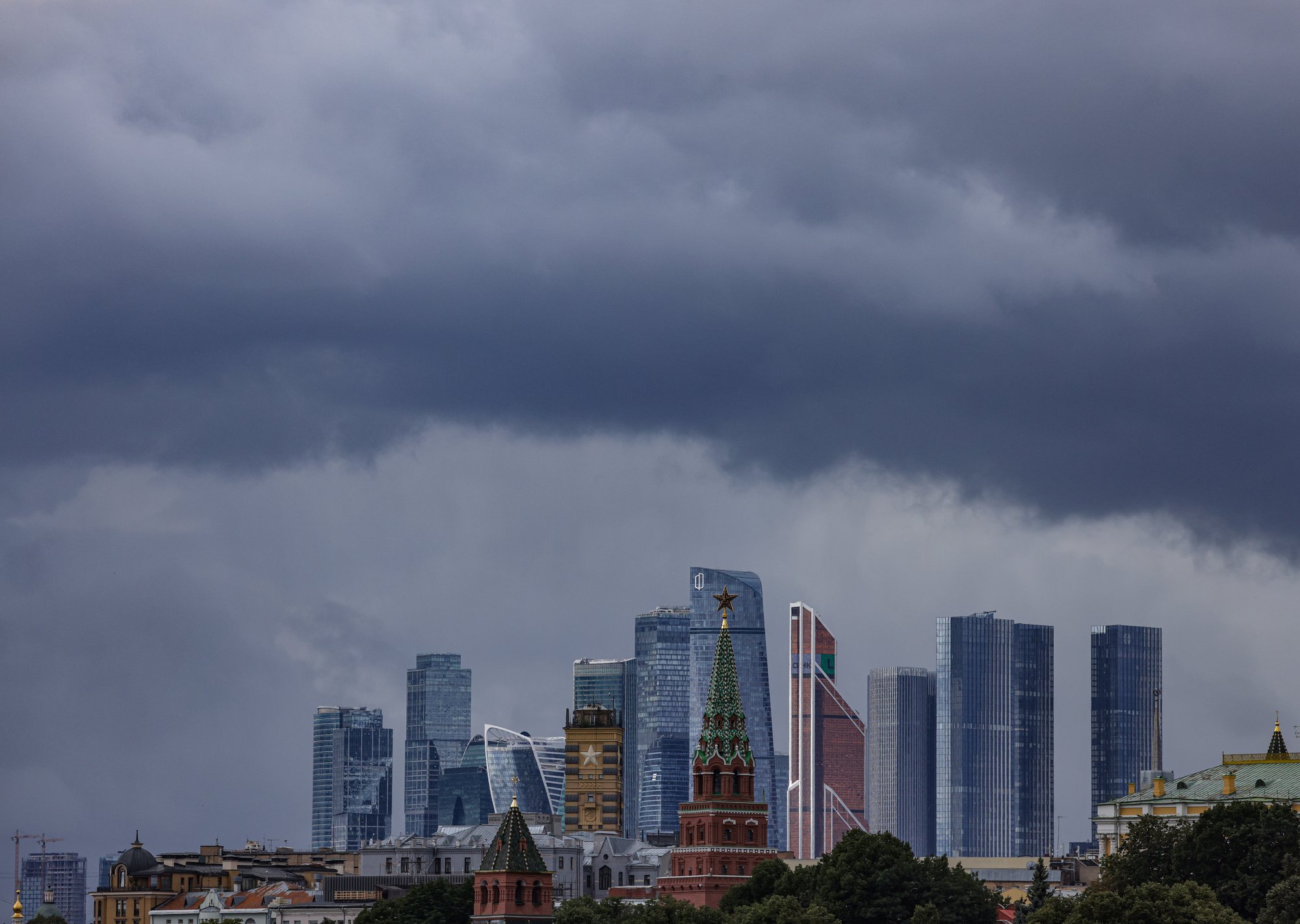 Germany says too many Russian tourists are still receiving EU visas