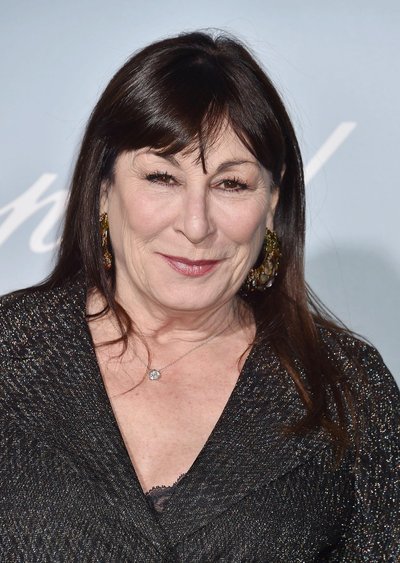 Anjelica Huston 