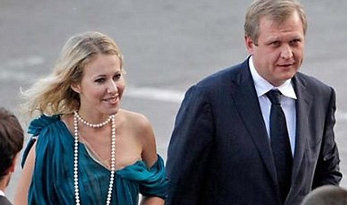 Армян әйелді есектен былғау Әйел оргазмының жинағы