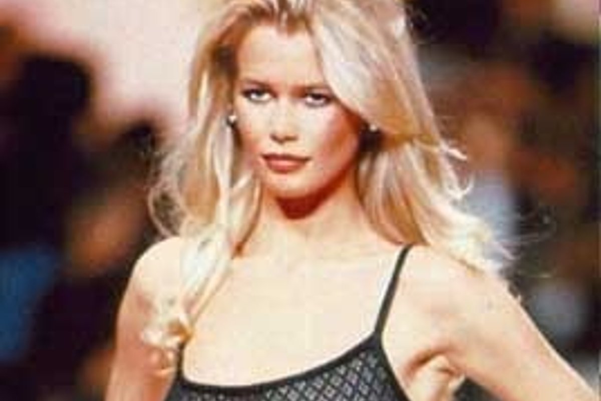 Ирина аяқ астынан порно Мені жалап, жаратылыс бейне