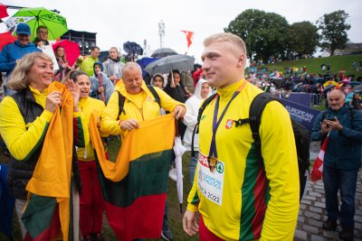 Europos lengvosios atletikos čempionatas. Disko metimo medalių įteikimo ceremonija. Mykolas Alekna / FOTO: Alfredas Pliadis/LLAF