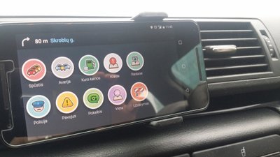 Vairuotojų socialinis tinklas Waze