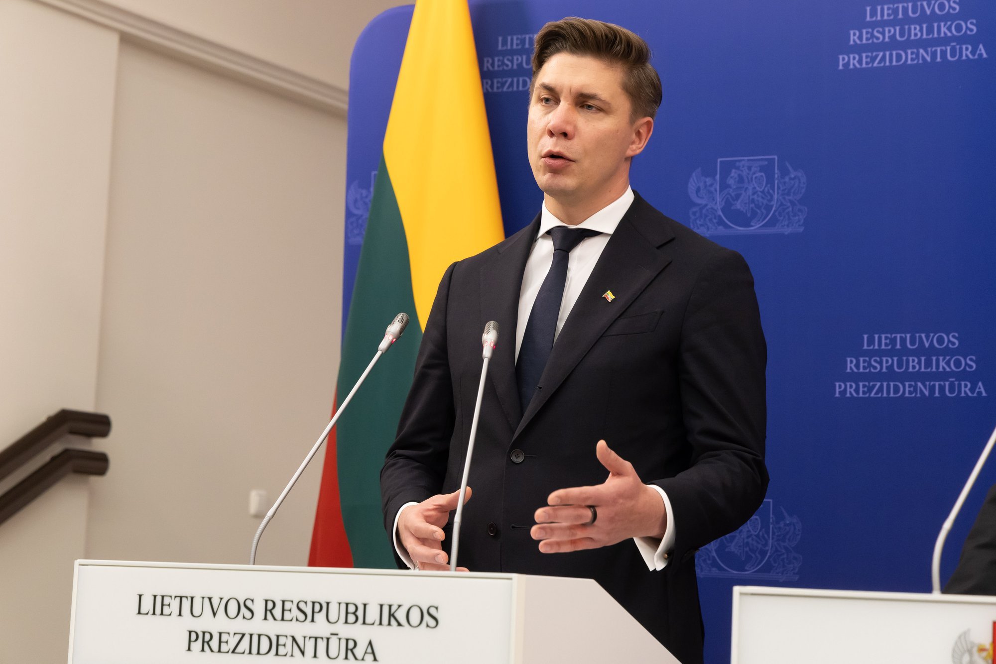 Sinkevičius kreipėsi į institucijas dėl nacionalinių ribojamųjų priemonių taikymo dviem Rusijos oligarchams