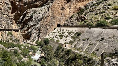 „Caminito del Rey“ pažintiniame take matoma geležinkelio vėžė