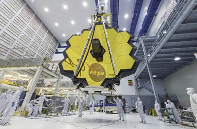 Jameso Webbo kosminio teleskopo, galinčio atverti naujų astronomijos atradimų erą, iškėlimas vėl buvo atidėtas. arianespace.com/NASA nuotr