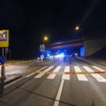 Vilniaus rajone perėjoje automobilio partrenkta moteris mirė ligoninėje 