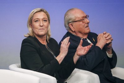 Jeanas Marie Le Penas su dukra Marine Le Pen