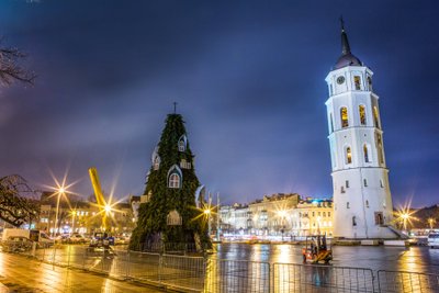 Kalėdų eglutė Vilniaus Katedros aikštėje