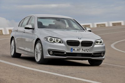 BMW 5 serijos sedanas