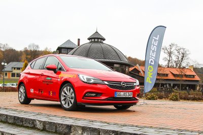 "Opel Astra"