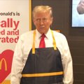 Darbuodamasis „McDonald’s“ užkandinės virtuvėje, Trumpas nepraleido progos išvadinti Harris melage