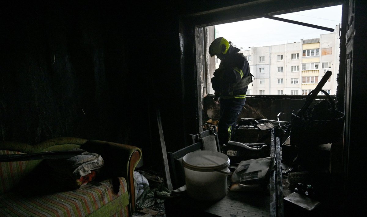 Kyiv apartment block damaged by Russian drone attack