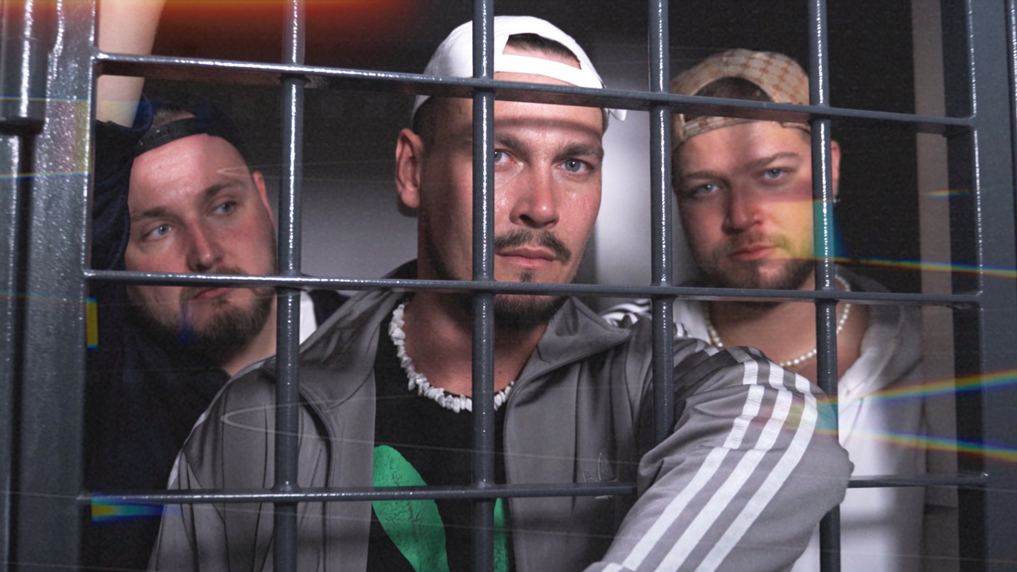 Band 'Hypocrite' disbands after seven years