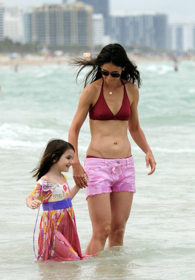 Katie Holmes su dukra Suri Cruise