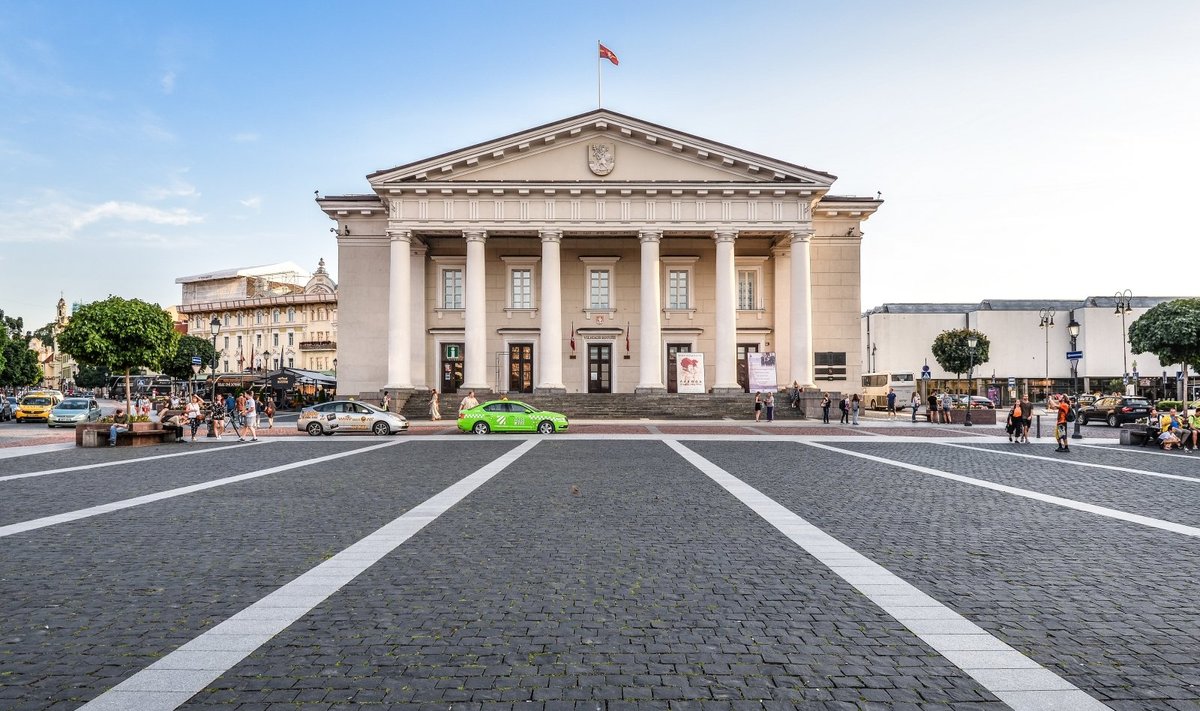 vilnius, rotušė, vilniaus rotušė, naktį, centras, senamiestis, rotušės aikštė, shutterstock