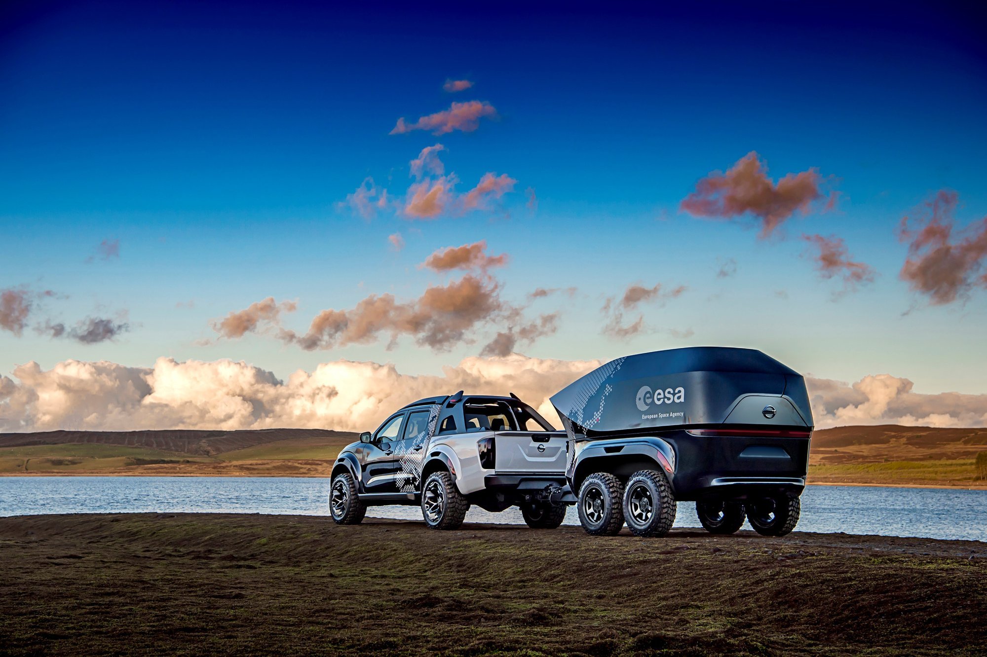 „Nissan“ atidavė duoklę kosmosui: sukūrė automobilį–observatoriją ...