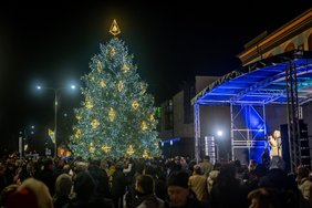 Varėna ir Merkinė įžiebė Kalėdų egles: vertinimai – dviprasmiški