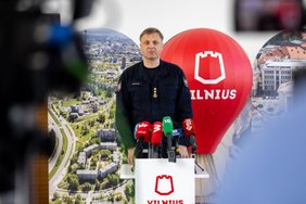 Spaudos konferencija dėl gaisro atliekų rūšiavimo gamykloje Vilniuje