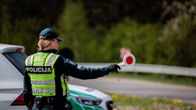 Policija įspėja ruoštis tarptautinio masto reidams: gegužę drausmės priemones taikys jau ne tik automobilių vairuotojams