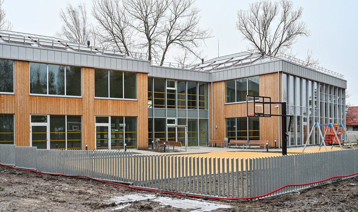 Panevėžyje baigiamas statyti modernus kompleksinių paslaugų centras „Harmonijos miestas“