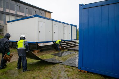 Konteinerinių namelių statybos VSAT mokykloje