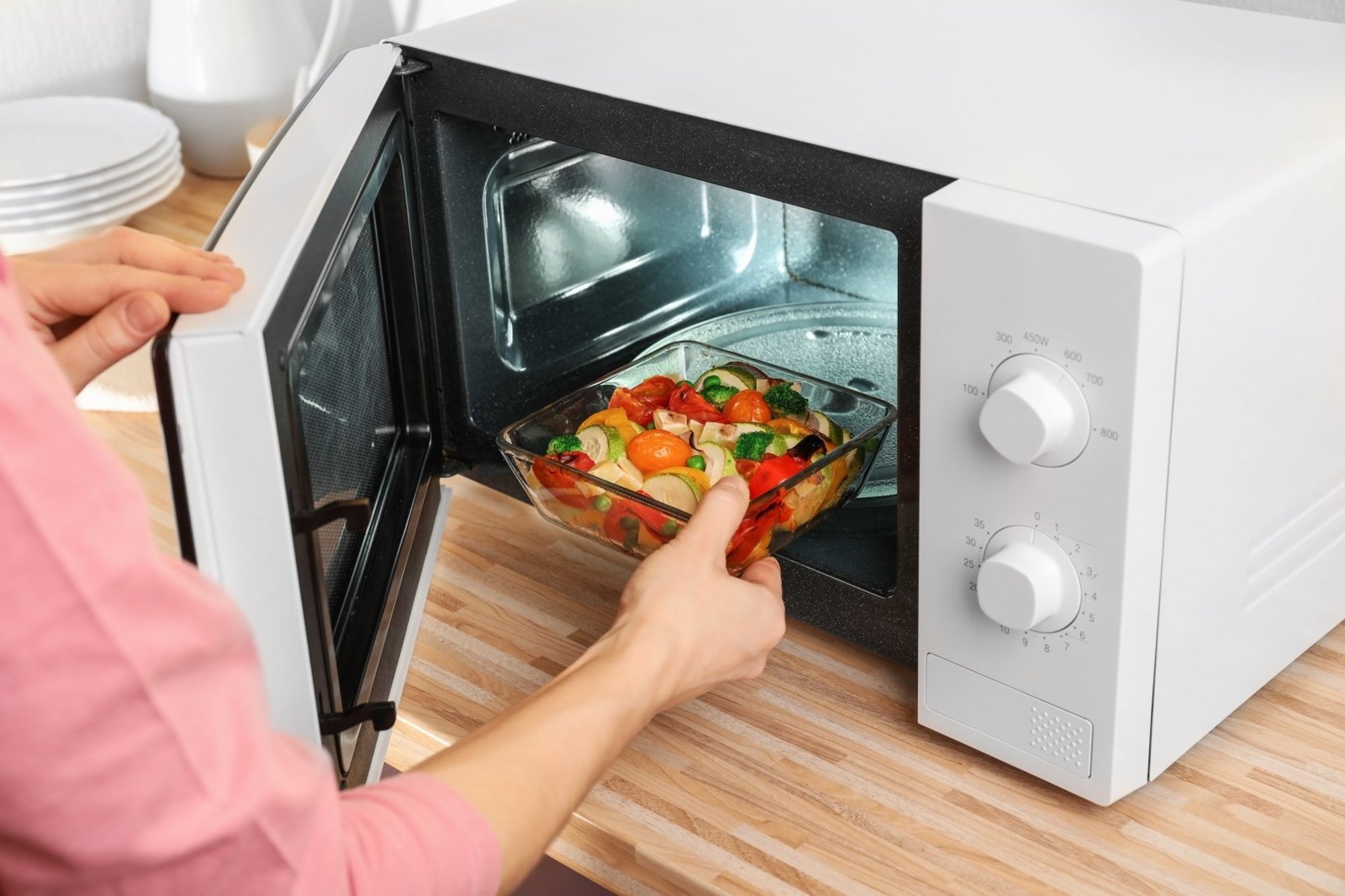 Microwave users: Perform this 1-minute test before heating dishes