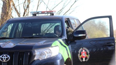 Policijos ieškomas vilkaviškietis iš Lietuvos tikėjosi pasprukti maršrutiniu autobusu
