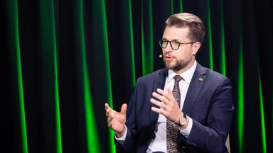 Savickas įvardijo, kaip surinkti pinigų gynybai: tik mokesčių kėlimas  norimo rezultato neduos