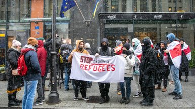 A dozen Belarusians at rally in Vilnius to support pro-Ukraine fighter Veremeichik