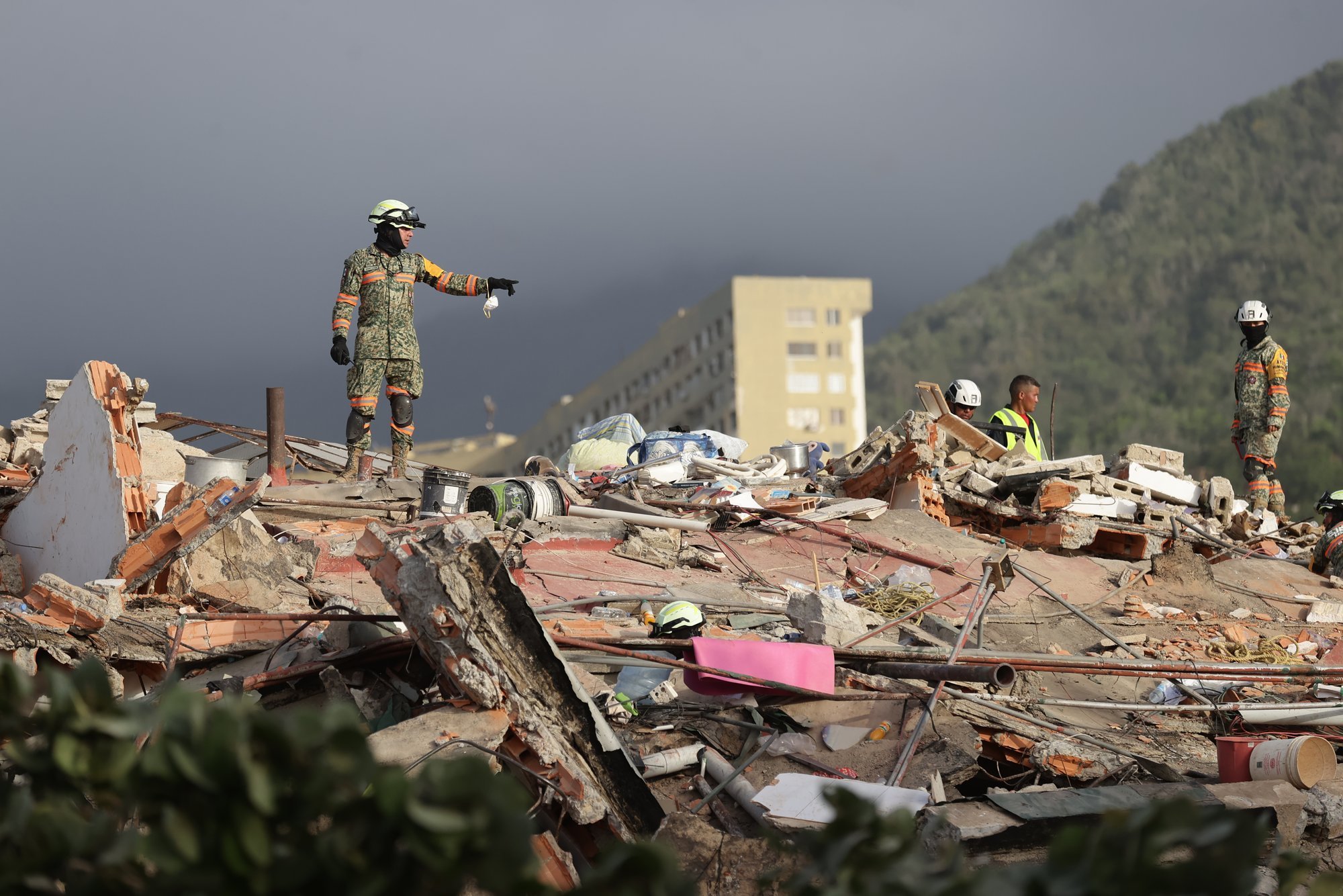 Absurd conspiracy theory about earthquakes in Venezuela: lasers blamed